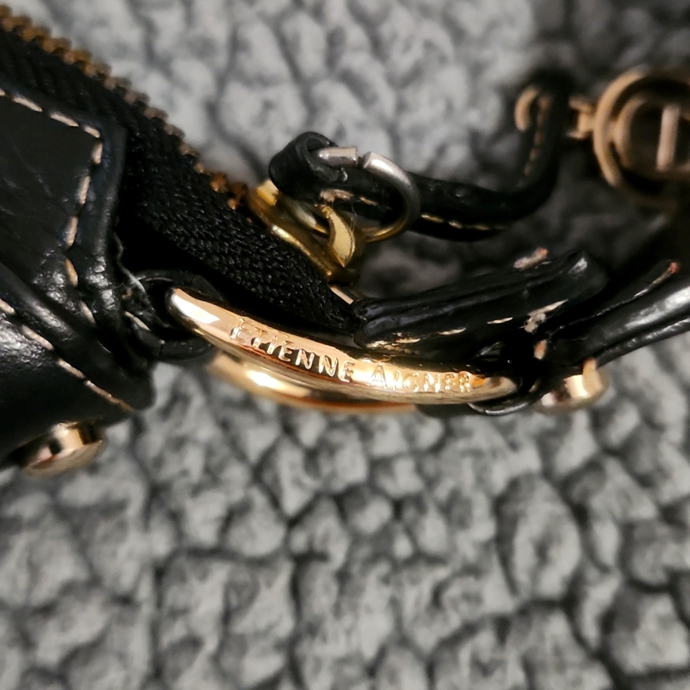 Etienne Aigner black leather shoulder bag - Picture 3 of 15
